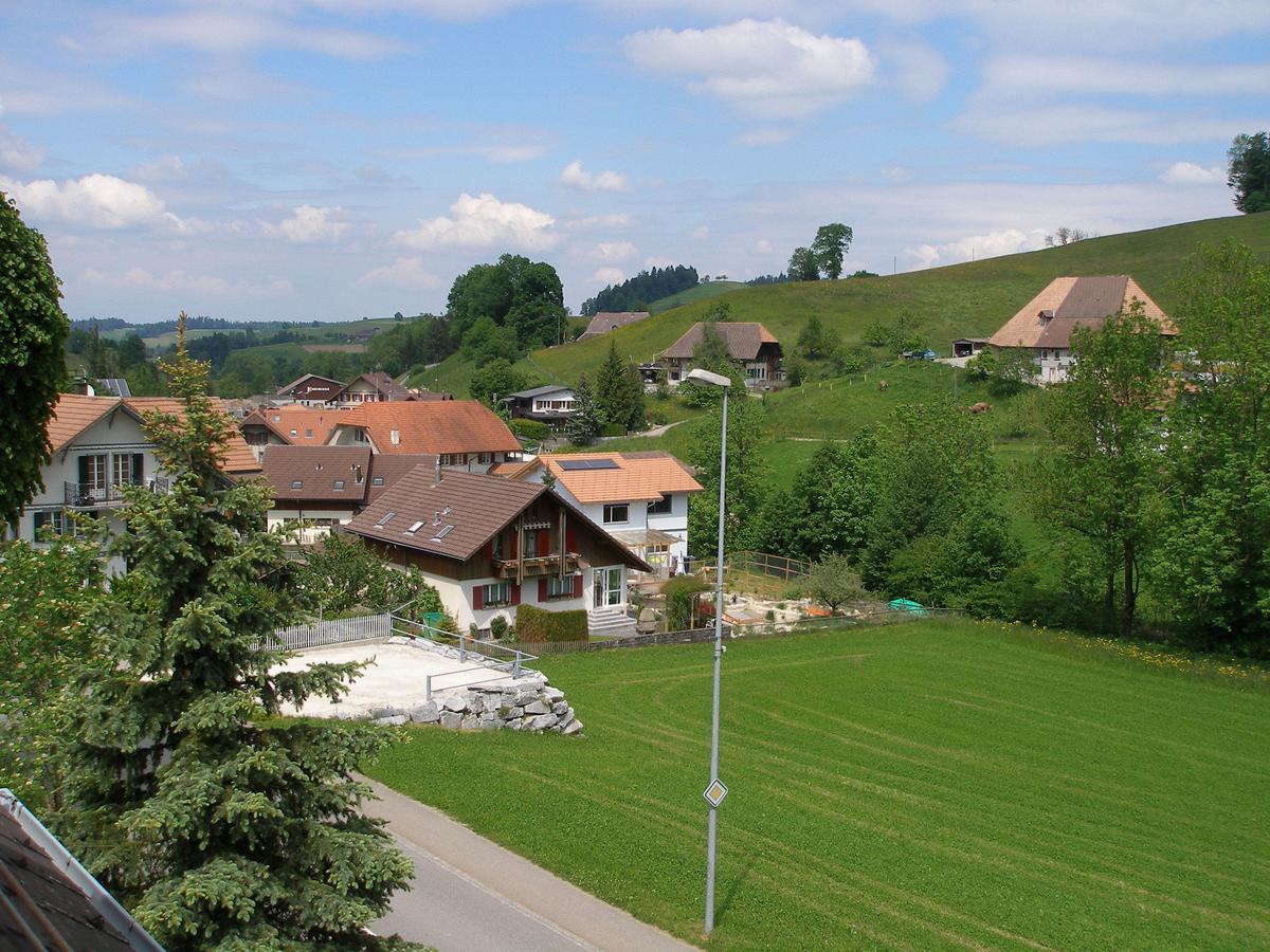 Gasthof Roessli Wyssachen Экстерьер фото