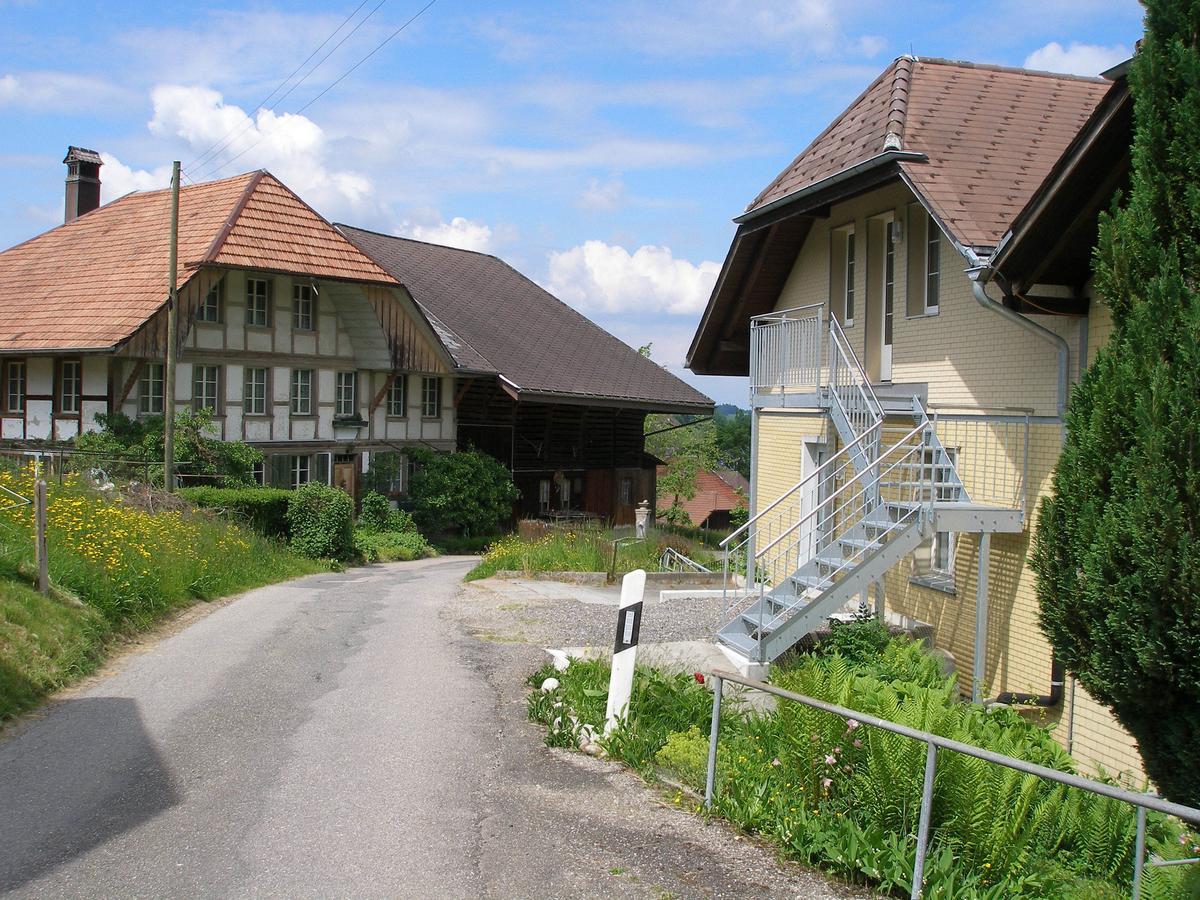 Gasthof Roessli Wyssachen Экстерьер фото